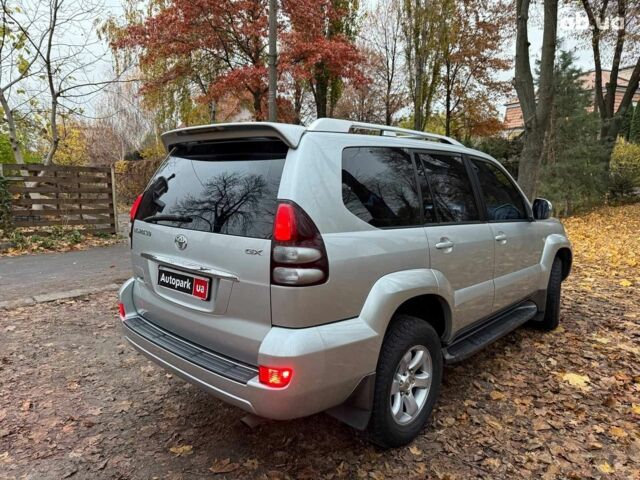 Серый Тойота Ленд Крузер Прадо, объемом двигателя 2.7 л и пробегом 300 тыс. км за 11940 $, фото 7 на Automoto.ua