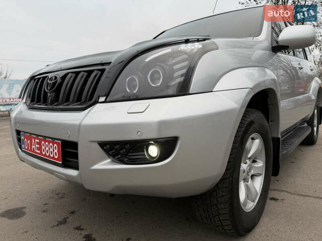 Сірий Тойота Ленд Крузер Прадо, об'ємом двигуна 4 л та пробігом 203 тис. км за 15499 $, фото 29 на Automoto.ua
