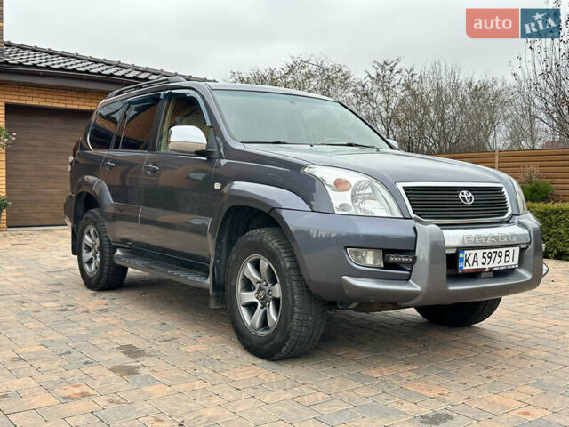 Серый Тойота Ленд Крузер Прадо, объемом двигателя 4 л и пробегом 298 тыс. км за 15300 $, фото 2 на Automoto.ua