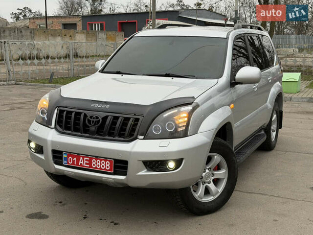 Сірий Тойота Ленд Крузер Прадо, об'ємом двигуна 4 л та пробігом 203 тис. км за 15499 $, фото 5 на Automoto.ua