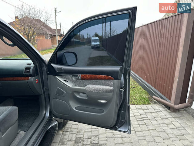 Сірий Тойота Ленд Крузер Прадо, об'ємом двигуна 4 л та пробігом 234 тис. км за 16400 $, фото 15 на Automoto.ua