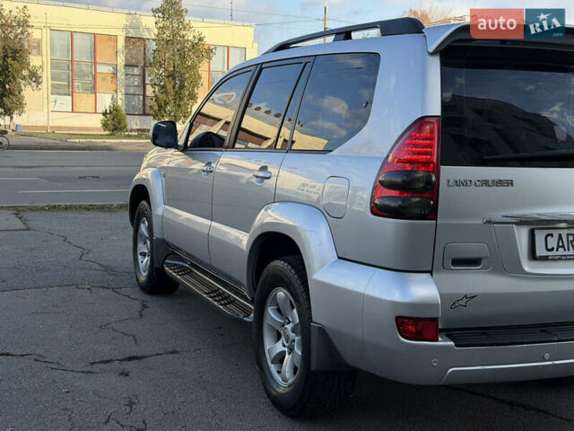 Сірий Тойота Ленд Крузер Прадо, об'ємом двигуна 4 л та пробігом 299 тис. км за 12999 $, фото 12 на Automoto.ua