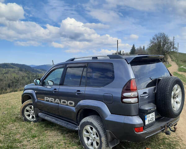 Серый Тойота Ленд Крузер Прадо, объемом двигателя 3.96 л и пробегом 313 тыс. км за 13800 $, фото 7 на Automoto.ua