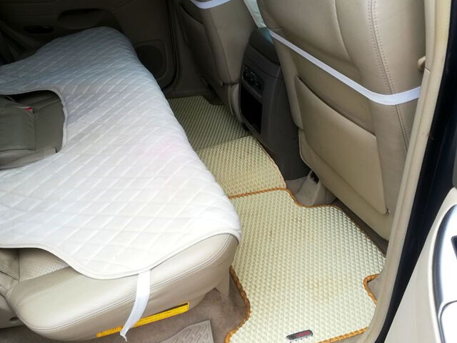 Сірий Тойота Ленд Крузер Прадо, об'ємом двигуна 4 л та пробігом 157 тис. км за 19200 $, фото 8 на Automoto.ua