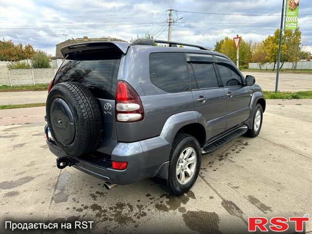 Серый Тойота Ленд Крузер Прадо, объемом двигателя 4 л и пробегом 160 тыс. км за 17250 $, фото 3 на Automoto.ua
