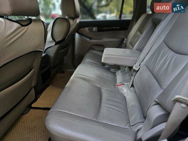 Серый Тойота Ленд Крузер Прадо, объемом двигателя 4 л и пробегом 335 тыс. км за 11550 $, фото 20 на Automoto.ua