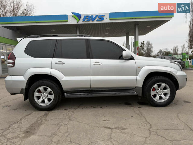 Сірий Тойота Ленд Крузер Прадо, об'ємом двигуна 4 л та пробігом 203 тис. км за 15499 $, фото 25 на Automoto.ua
