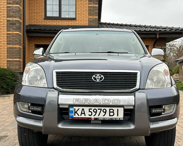 Серый Тойота Ленд Крузер Прадо, объемом двигателя 4 л и пробегом 298 тыс. км за 15300 $, фото 6 на Automoto.ua