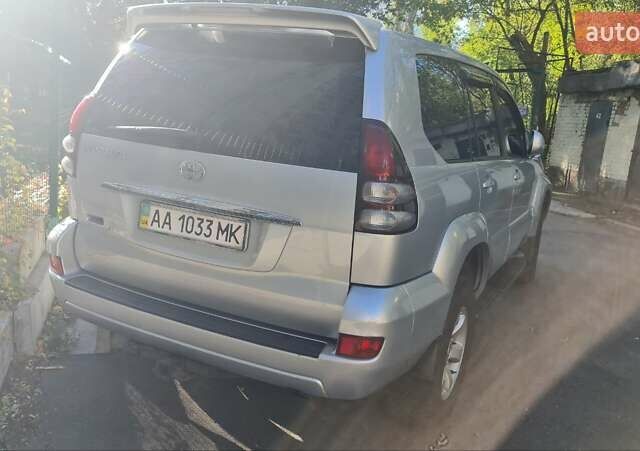 Сірий Тойота Ленд Крузер Прадо, об'ємом двигуна 3 л та пробігом 255 тис. км за 18800 $, фото 9 на Automoto.ua