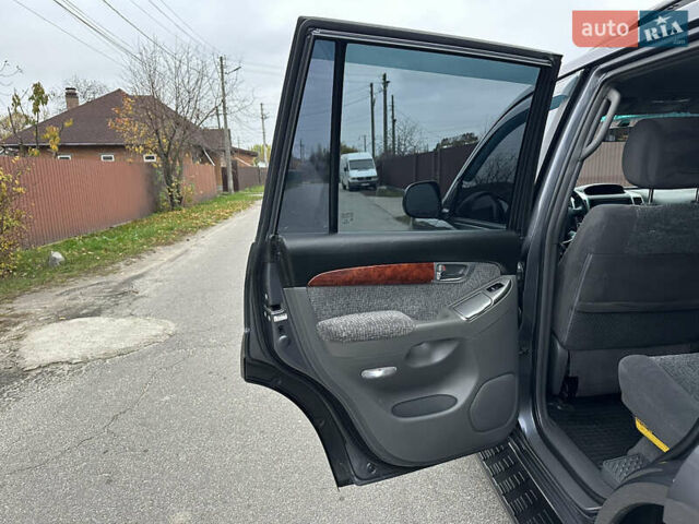 Сірий Тойота Ленд Крузер Прадо, об'ємом двигуна 4 л та пробігом 234 тис. км за 16400 $, фото 10 на Automoto.ua