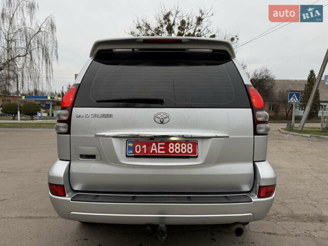 Сірий Тойота Ленд Крузер Прадо, об'ємом двигуна 4 л та пробігом 203 тис. км за 15499 $, фото 21 на Automoto.ua