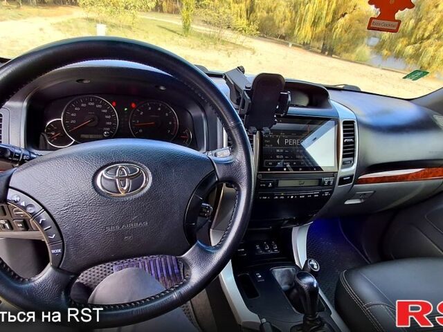 Серый Тойота Ленд Крузер Прадо, объемом двигателя 4 л и пробегом 316 тыс. км за 14040 $, фото 8 на Automoto.ua