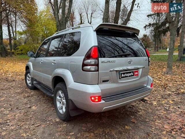 Серый Тойота Ленд Крузер Прадо, объемом двигателя 2.7 л и пробегом 300 тыс. км за 11940 $, фото 9 на Automoto.ua