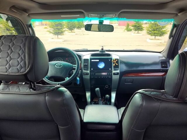 Серый Тойота Ленд Крузер Прадо, объемом двигателя 4 л и пробегом 280 тыс. км за 14000 $, фото 5 на Automoto.ua