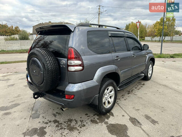 Серый Тойота Ленд Крузер Прадо, объемом двигателя 3.96 л и пробегом 161 тыс. км за 17250 $, фото 4 на Automoto.ua