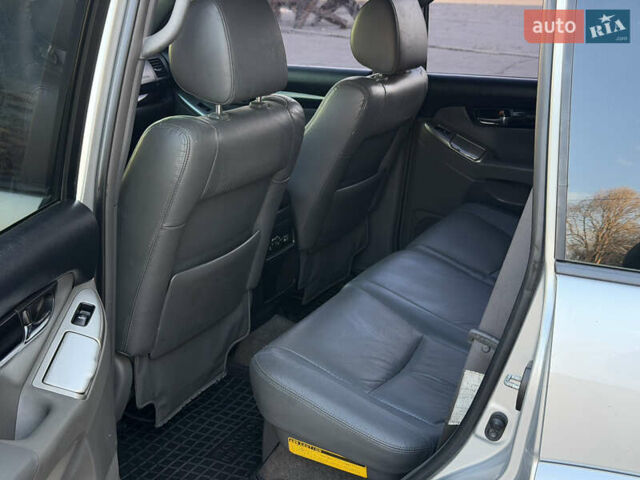 Сірий Тойота Ленд Крузер Прадо, об'ємом двигуна 4 л та пробігом 299 тис. км за 12999 $, фото 15 на Automoto.ua