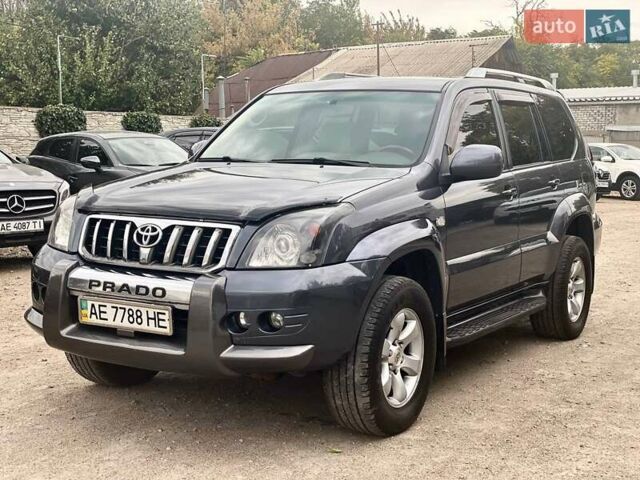 Сірий Тойота Ленд Крузер Прадо, об'ємом двигуна 4 л та пробігом 398 тис. км за 14999 $, фото 3 на Automoto.ua