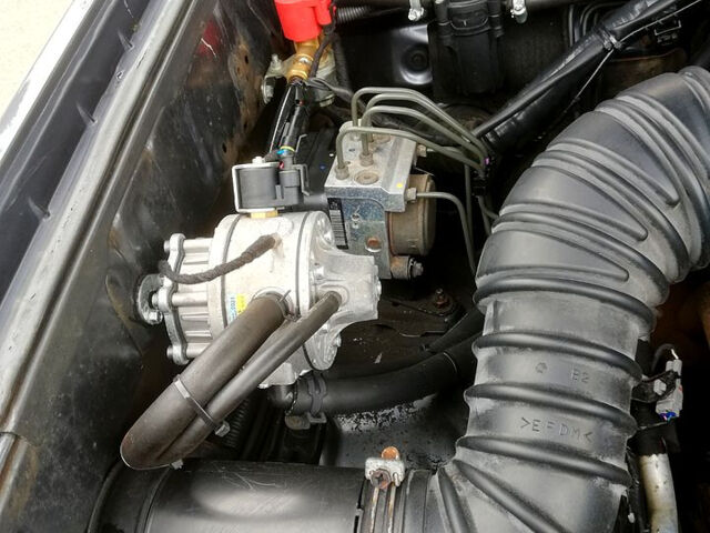 Сірий Тойота Ленд Крузер Прадо, об'ємом двигуна 4 л та пробігом 157 тис. км за 19200 $, фото 11 на Automoto.ua