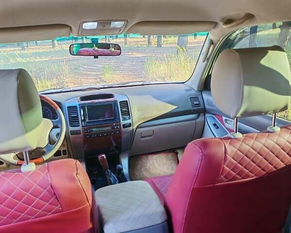 Серый Тойота Ленд Крузер Прадо, объемом двигателя 2.69 л и пробегом 171 тыс. км за 13100 $, фото 9 на Automoto.ua