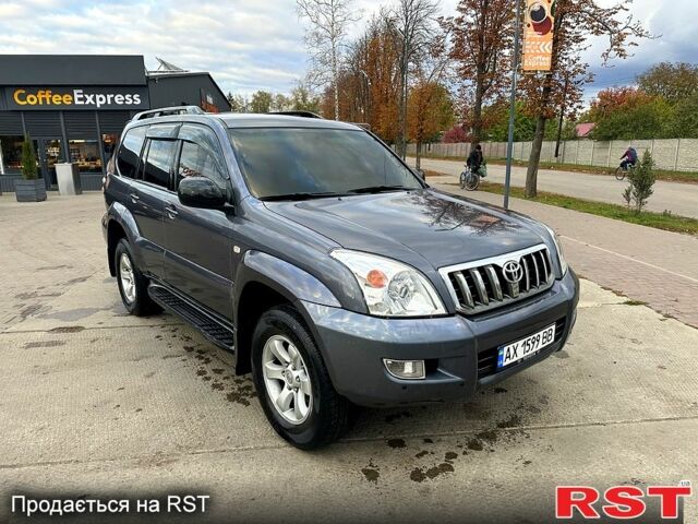 Серый Тойота Ленд Крузер Прадо, объемом двигателя 4 л и пробегом 160 тыс. км за 17250 $, фото 7 на Automoto.ua