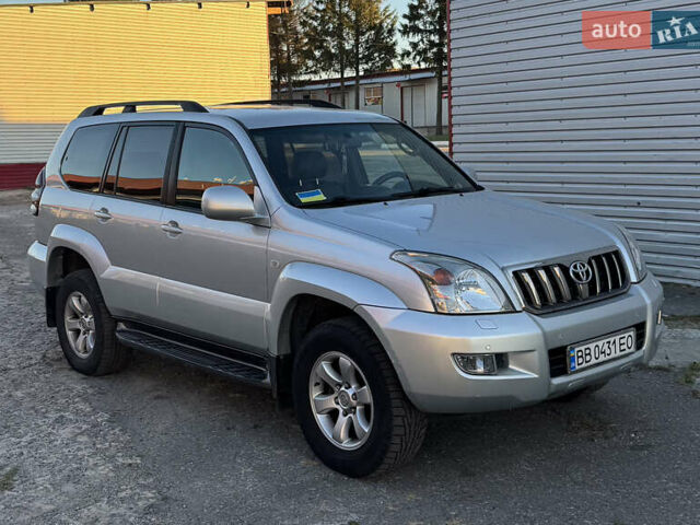 Сірий Тойота Ленд Крузер Прадо, об'ємом двигуна 4 л та пробігом 270 тис. км за 19500 $, фото 2 на Automoto.ua