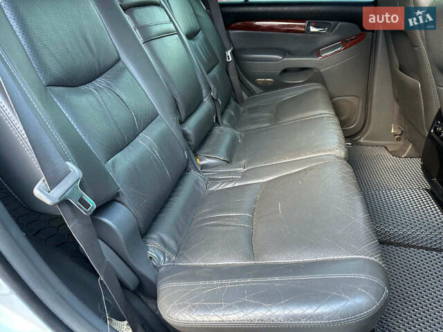 Серый Тойота Ленд Крузер Прадо, объемом двигателя 4 л и пробегом 280 тыс. км за 14490 $, фото 14 на Automoto.ua