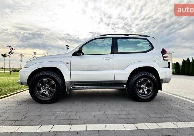 Сірий Тойота Ленд Крузер Прадо, об'ємом двигуна 3.96 л та пробігом 180 тис. км за 25500 $, фото 12 на Automoto.ua