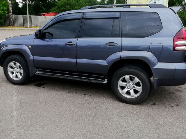 Сірий Тойота Ленд Крузер Прадо, об'ємом двигуна 4 л та пробігом 157 тис. км за 19200 $, фото 1 на Automoto.ua