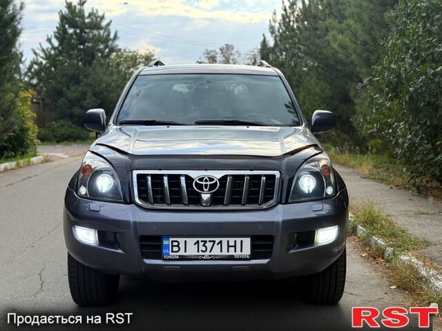 Серый Тойота Ленд Крузер Прадо, объемом двигателя 4 л и пробегом 195 тыс. км за 15800 $, фото 1 на Automoto.ua