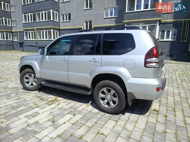 Серый Тойота Ленд Крузер Прадо, объемом двигателя 4 л и пробегом 218 тыс. км за 18000 $, фото 81 на Automoto.ua