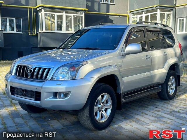 Серый Тойота Ленд Крузер Прадо, объемом двигателя 4 л и пробегом 190 тыс. км за 14500 $, фото 1 на Automoto.ua