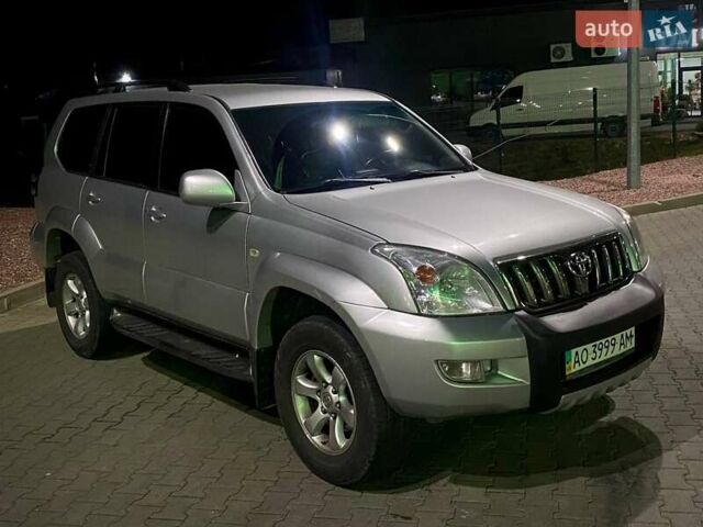 Сірий Тойота Ленд Крузер Прадо, об'ємом двигуна 4 л та пробігом 299 тис. км за 13500 $, фото 4 на Automoto.ua