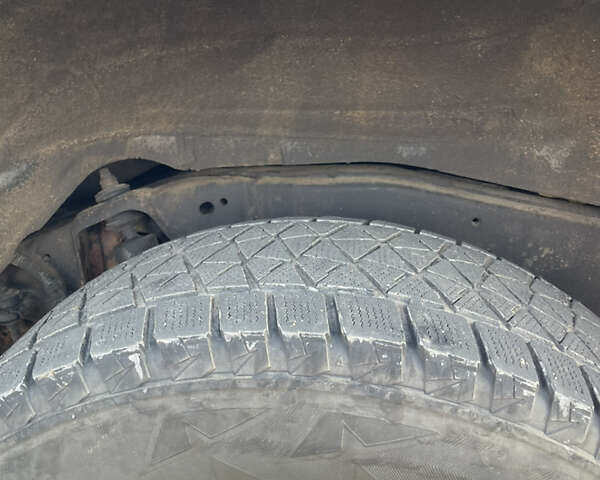 Серый Тойота Ленд Крузер Прадо, объемом двигателя 4 л и пробегом 298 тыс. км за 16500 $, фото 34 на Automoto.ua