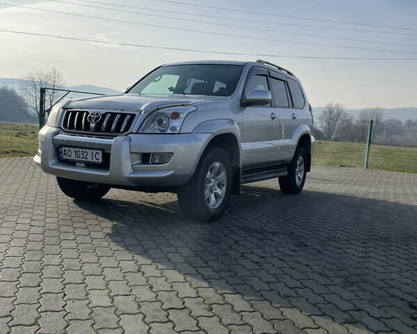 Серый Тойота Ленд Крузер Прадо, объемом двигателя 4 л и пробегом 298 тыс. км за 16500 $, фото 1 на Automoto.ua