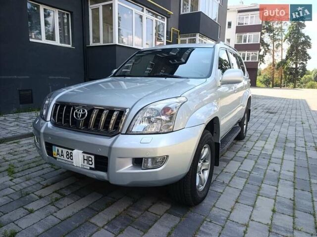 Серый Тойота Ленд Крузер Прадо, объемом двигателя 4 л и пробегом 218 тыс. км за 18000 $, фото 20 на Automoto.ua