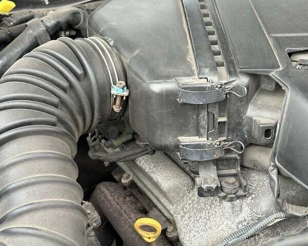 Серый Тойота Ленд Крузер Прадо, объемом двигателя 4 л и пробегом 245 тыс. км за 17000 $, фото 11 на Automoto.ua