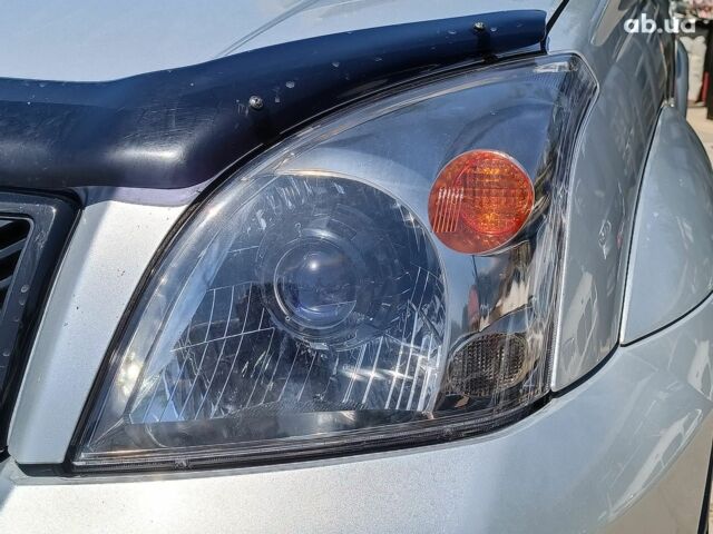 Серый Тойота Ленд Крузер Прадо, объемом двигателя 4 л и пробегом 320 тыс. км за 16490 $, фото 2 на Automoto.ua