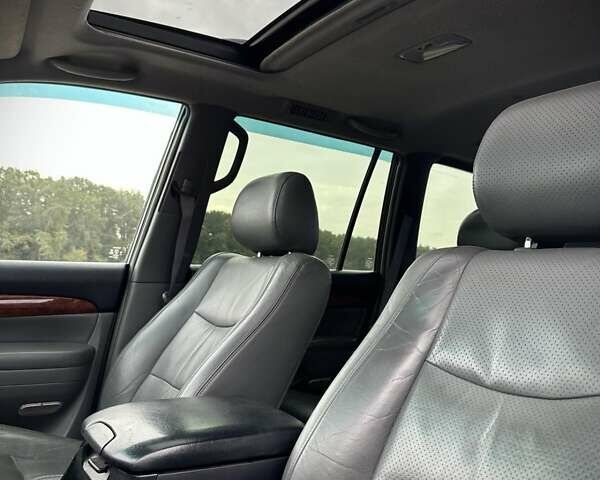 Серый Тойота Ленд Крузер Прадо, объемом двигателя 4 л и пробегом 245 тыс. км за 17000 $, фото 17 на Automoto.ua