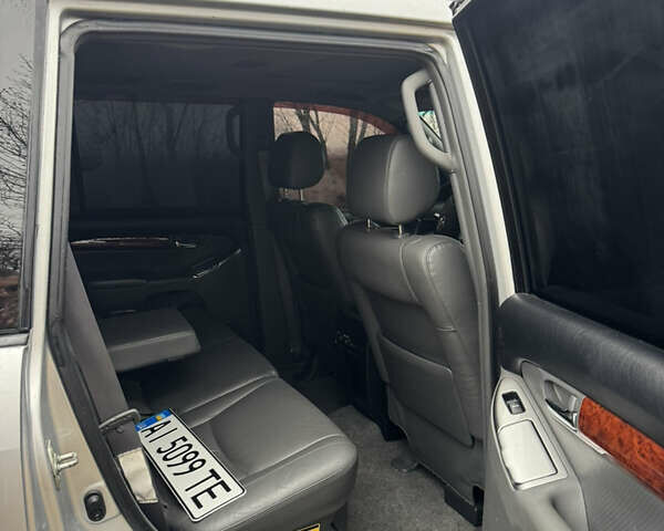 Серый Тойота Ленд Крузер Прадо, объемом двигателя 3.96 л и пробегом 193 тыс. км за 16600 $, фото 10 на Automoto.ua