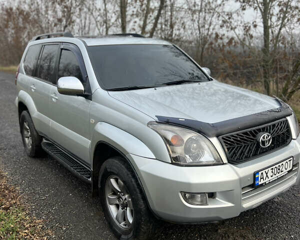 Сірий Тойота Ленд Крузер Прадо, об'ємом двигуна 3.96 л та пробігом 329 тис. км за 16000 $, фото 4 на Automoto.ua