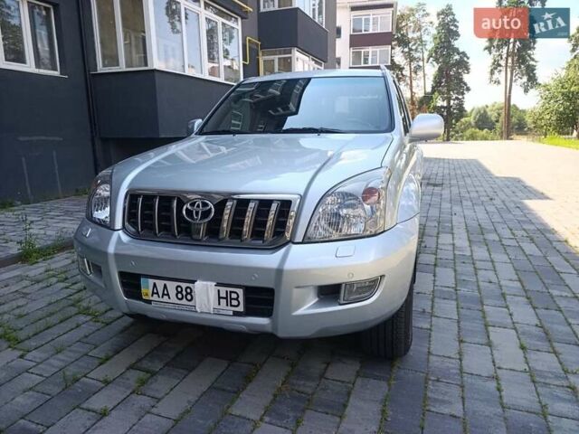 Серый Тойота Ленд Крузер Прадо, объемом двигателя 4 л и пробегом 218 тыс. км за 18000 $, фото 6 на Automoto.ua