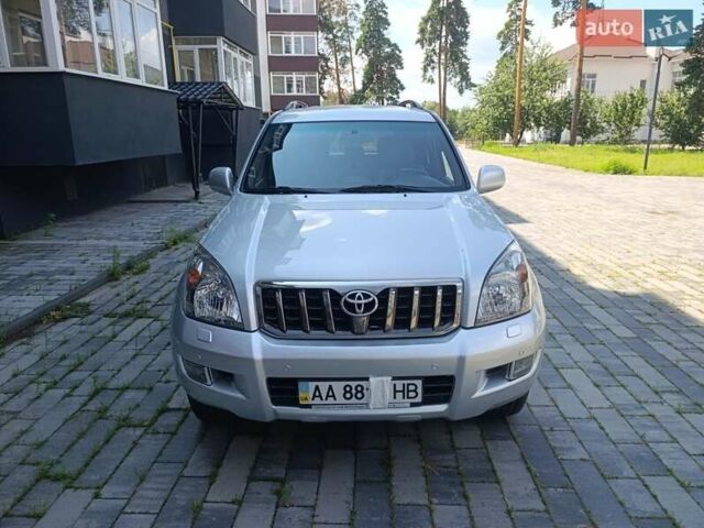 Серый Тойота Ленд Крузер Прадо, объемом двигателя 4 л и пробегом 218 тыс. км за 18000 $, фото 1 на Automoto.ua