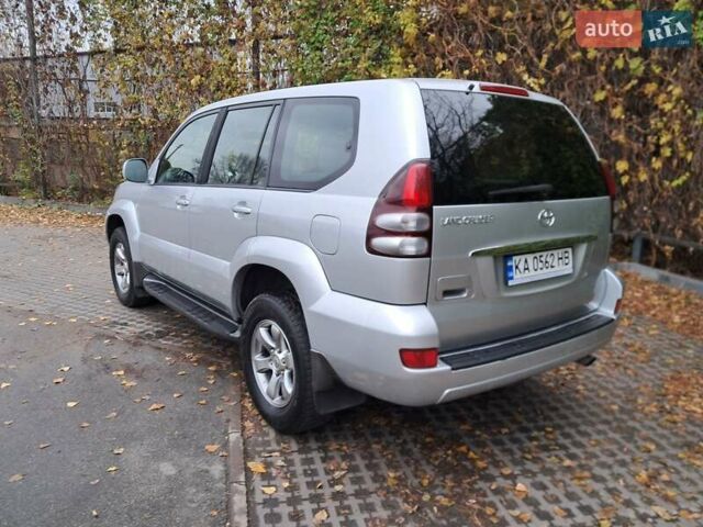 Сірий Тойота Ленд Крузер Прадо, об'ємом двигуна 4 л та пробігом 147 тис. км за 17800 $, фото 7 на Automoto.ua