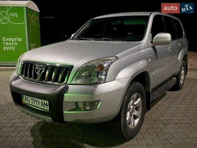 Сірий Тойота Ленд Крузер Прадо, об'ємом двигуна 4 л та пробігом 299 тис. км за 13500 $, фото 1 на Automoto.ua