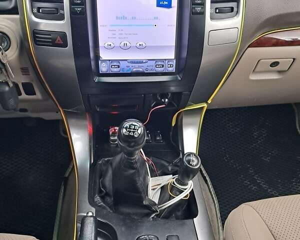 Серый Тойота Ленд Крузер Прадо, объемом двигателя 2.99 л и пробегом 50 тыс. км за 18500 $, фото 2 на Automoto.ua