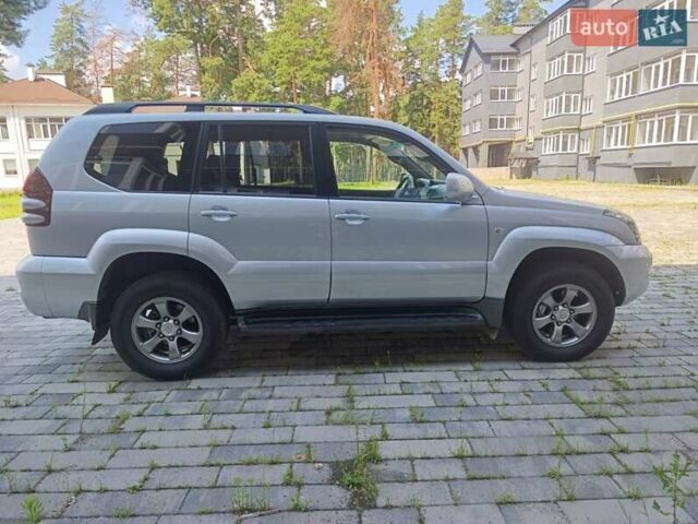 Серый Тойота Ленд Крузер Прадо, объемом двигателя 4 л и пробегом 218 тыс. км за 18000 $, фото 7 на Automoto.ua