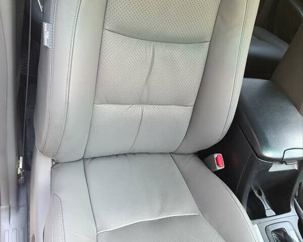 Серый Тойота Ленд Крузер Прадо, объемом двигателя 4 л и пробегом 218 тыс. км за 18000 $, фото 51 на Automoto.ua