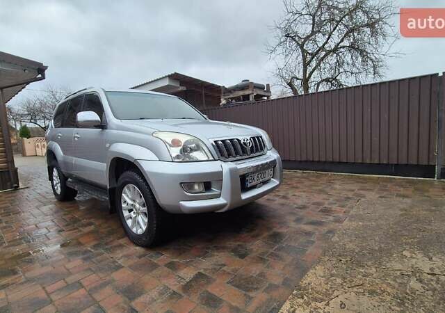 Сірий Тойота Ленд Крузер Прадо, об'ємом двигуна 3.96 л та пробігом 278 тис. км за 15900 $, фото 3 на Automoto.ua