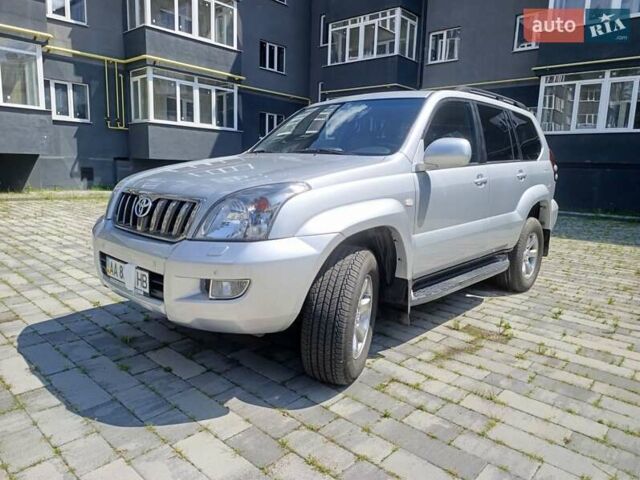 Серый Тойота Ленд Крузер Прадо, объемом двигателя 4 л и пробегом 218 тыс. км за 18000 $, фото 74 на Automoto.ua