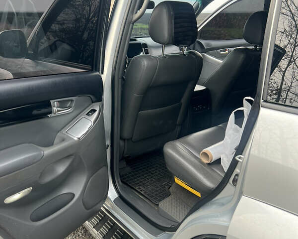 Сірий Тойота Ленд Крузер Прадо, об'ємом двигуна 3.96 л та пробігом 329 тис. км за 16000 $, фото 14 на Automoto.ua